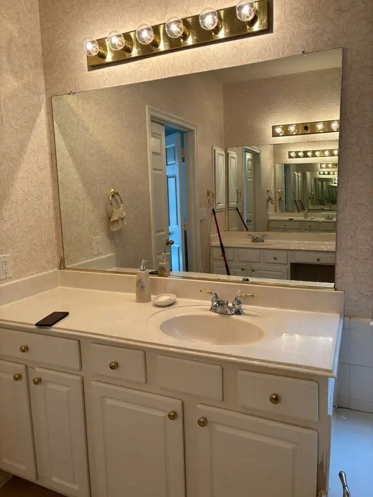 Clean bathroom vanity